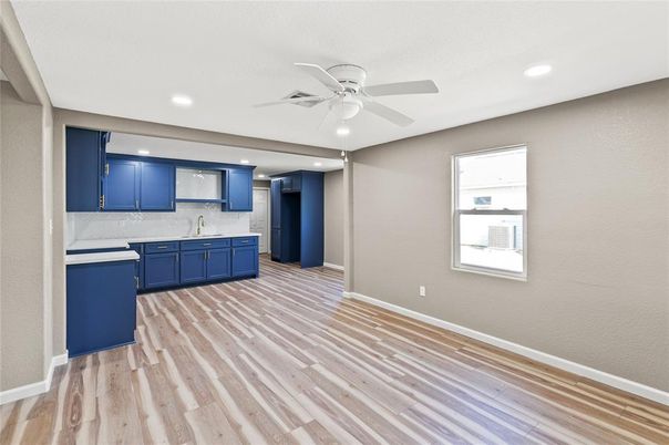 Interior, Kitchen, Recessed Lighting, Wood Texture Flooring