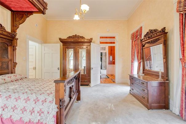 Bedroom, Chandelier, Interior, Pendant Lights