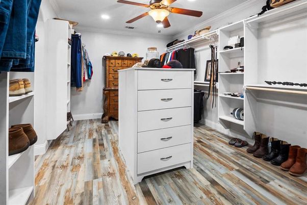 Interior, Recessed Lighting, Walk-in Closets, Wood Texture Flooring