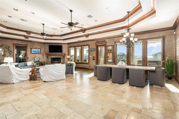Chandelier, Fireplace, Interior, Living room, Recessed Lighting
