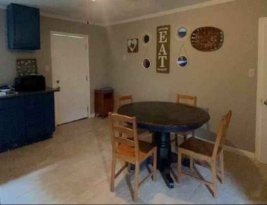 Dining room, Interior