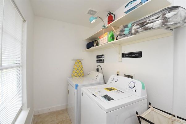 Interior, Washer