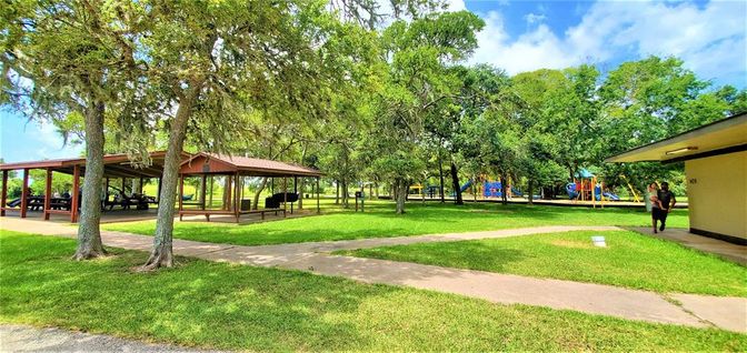 Backyard, Exterior, Playground