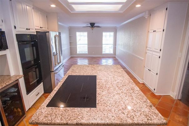Interior, Kitchen, Recessed Lighting