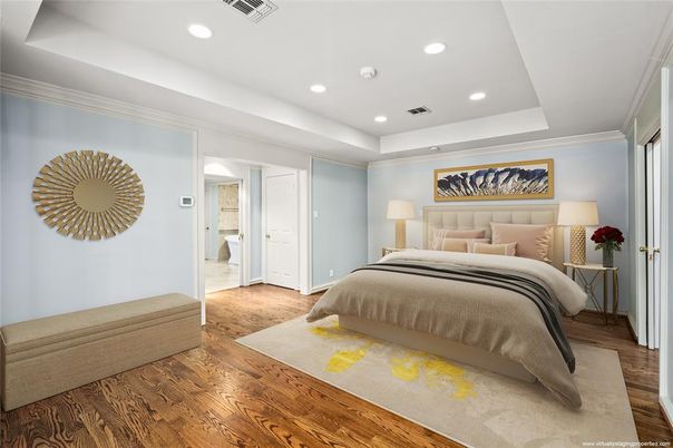 Bedroom, Interior, Recessed Lighting, Wood Texture Flooring