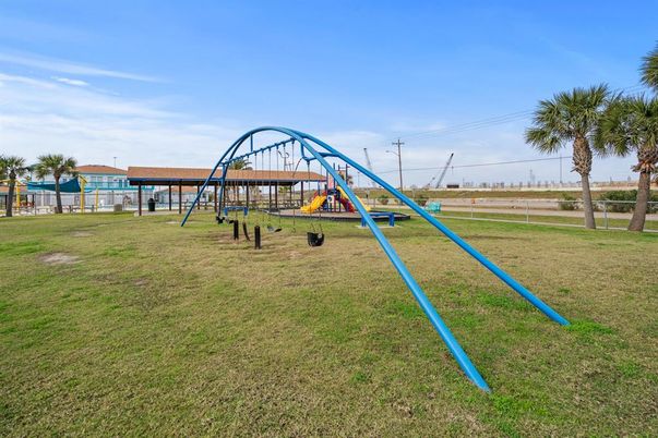 Backyard, Exterior, Playground