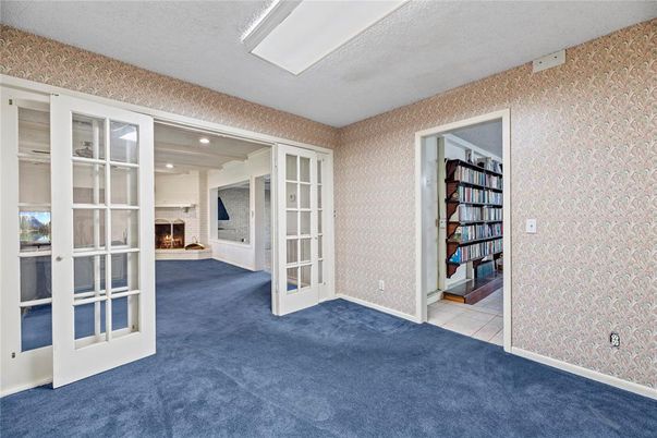Empty room, Fireplace, Interior, Recessed Lighting
