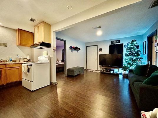 Interior, Kitchen, Living room, Recessed Lighting, Wood Texture Flooring