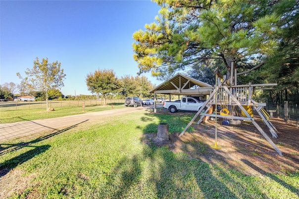 Backyard, Exterior, Playground