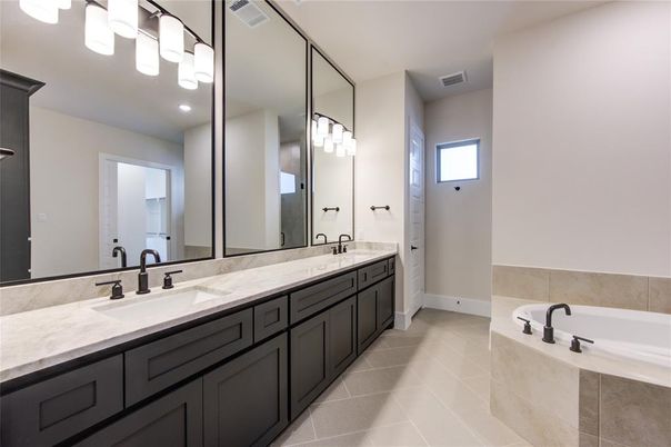 Bathroom, Dual Sink Vanities, Interior