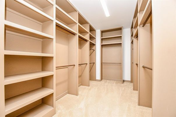 Interior, Recessed Lighting, Walk-in Closets