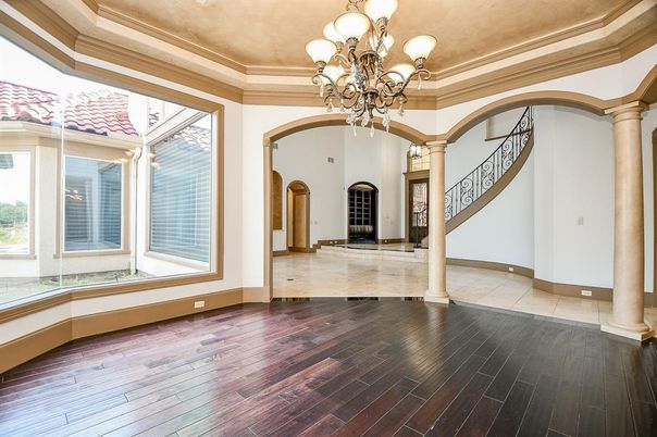Chandelier, Empty room, Interior, Wood Texture Flooring
