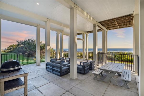 Exterior, Interior, Recessed Lighting, Water