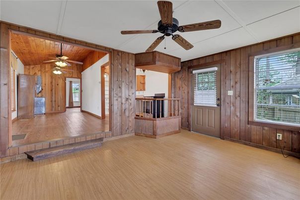 Empty room, Interior, Wood Texture Flooring, Wooden Walls