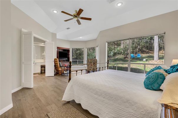 Bedroom, Dining room, Interior, Recessed Lighting, Wood Texture Flooring