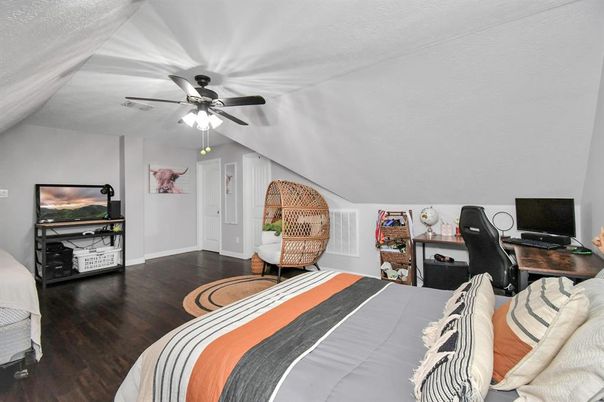 Bedroom, Home Office, Interior, Wood Texture Flooring
