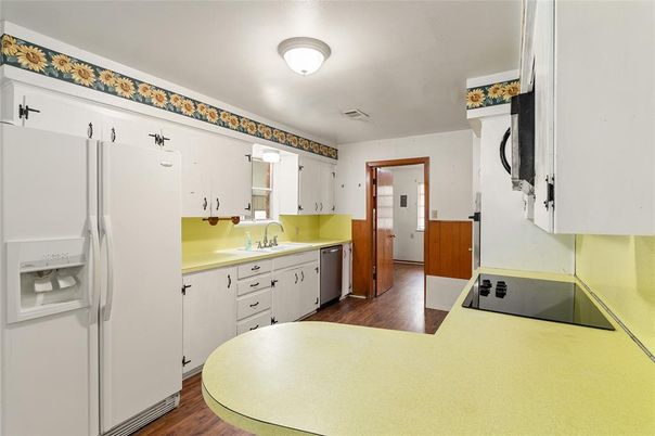Interior, Kitchen, Wood Texture Flooring
