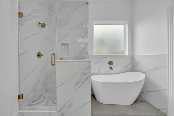 Bathroom, Free Standing Baths, Interior, Marble Walls