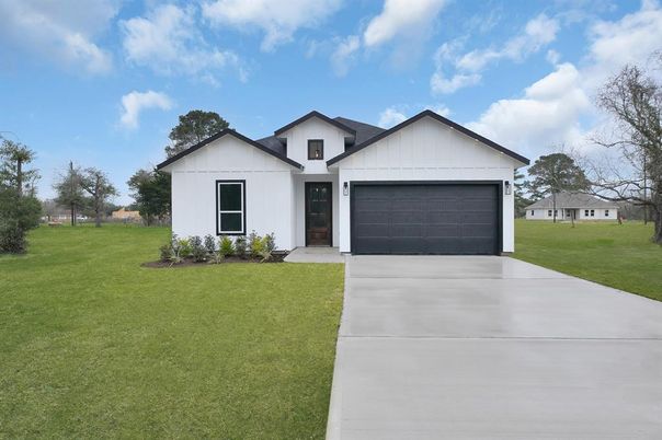 Attached, Backyard, Exterior, Facade, Farmhouse
