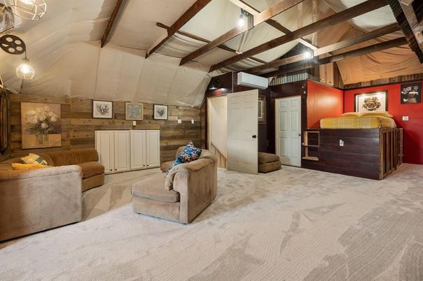 Interior, Wooden Walls
