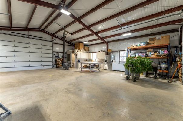 Garage, Interior