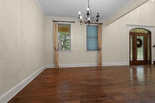 Chandelier, Empty room, Interior, Wood Texture Flooring