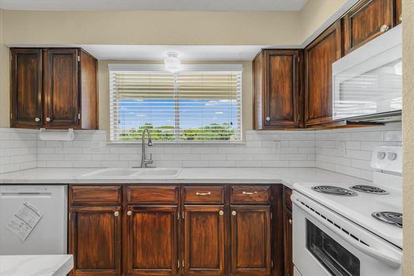 Interior, Kitchen, Water