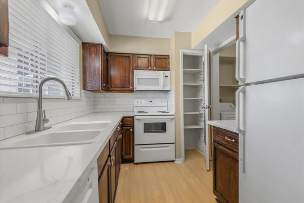 Interior, Kitchen, Wood Texture Flooring
