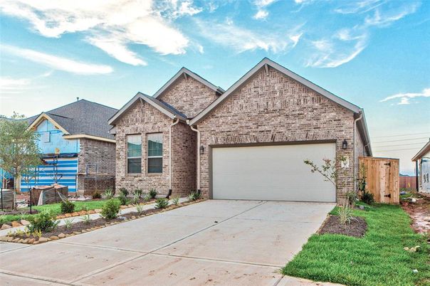 Attached, Exterior, Facade, Brick Facade, Brick Traditional