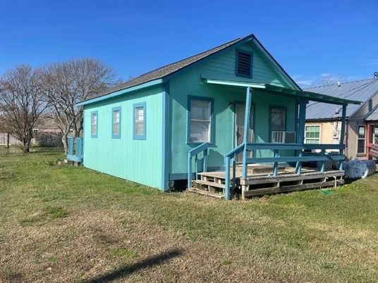 Backyard, Exterior, Facade, None
