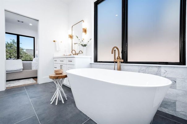 Bathroom, Free Standing Baths, Interior, Recessed Lighting
