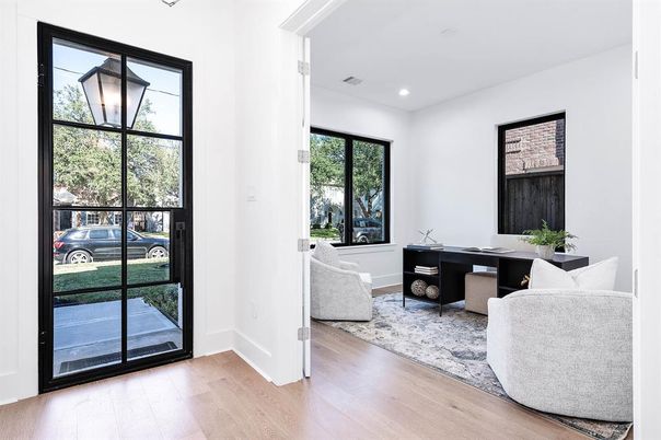 Home Office, Interior, Recessed Lighting, Wood Texture Flooring