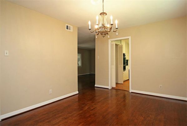 Chandelier, Empty room, Interior, Wood Texture Flooring