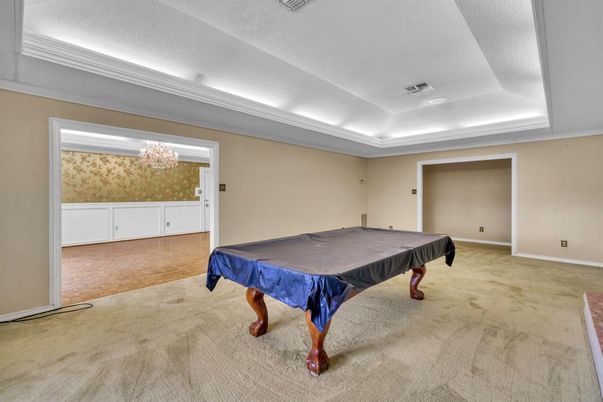 Billiard Table, Chandelier, Game Room, Interior