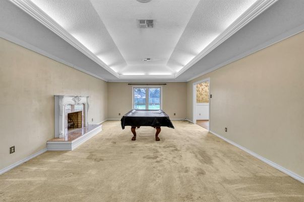 Billiard Table, Game Room, Interior