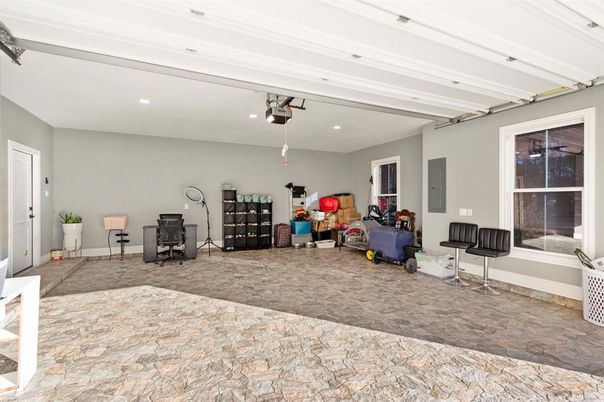 Fitness Equipment, Interior, Recessed Lighting