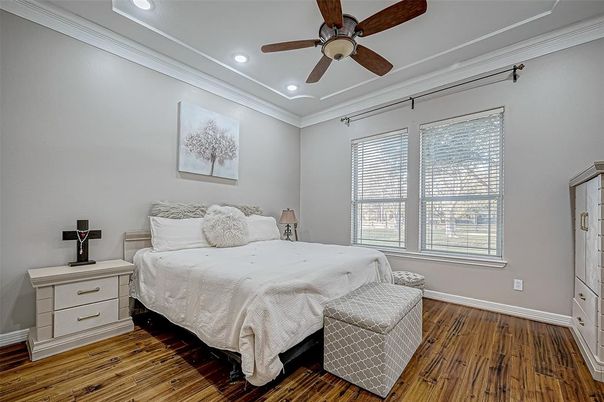 Bedroom, Interior, Recessed Lighting, Wood Texture Flooring