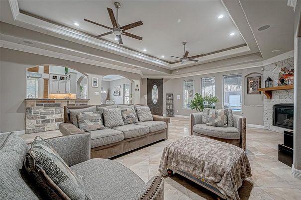 Fireplace, Interior, Living room, Recessed Lighting