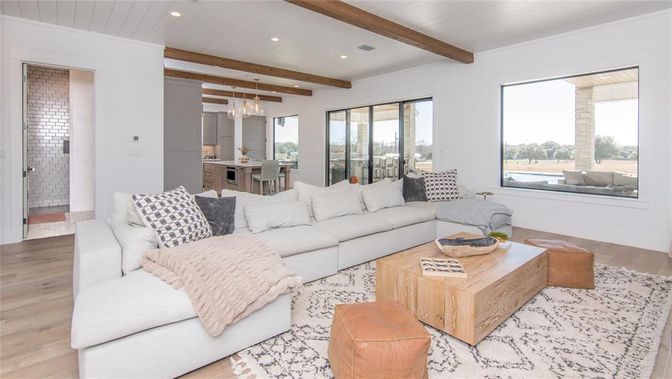 Dining room, Interior, Living room, Pendant Lights, Recessed Lighting, Wooden Beams, Wood Texture Flooring