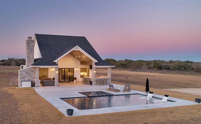 Backyard, Exterior, Pool