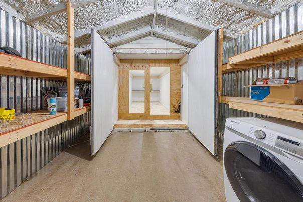Interior, Washer