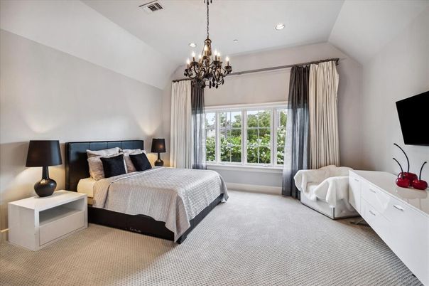 Bedroom, Chandelier, Interior, Recessed Lighting