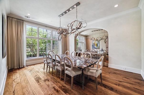 Chandelier, Dining room, Interior, Pendant Lights, Recessed Lighting, Wood Texture Flooring
