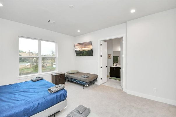 Bedroom, Interior, Recessed Lighting