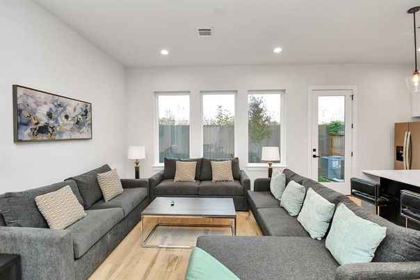 Interior, Living room, Pendant Lights, Recessed Lighting, Wood Texture Flooring