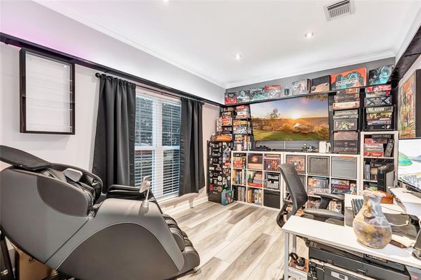 Home Office, Interior, Recessed Lighting, Wood Texture Flooring