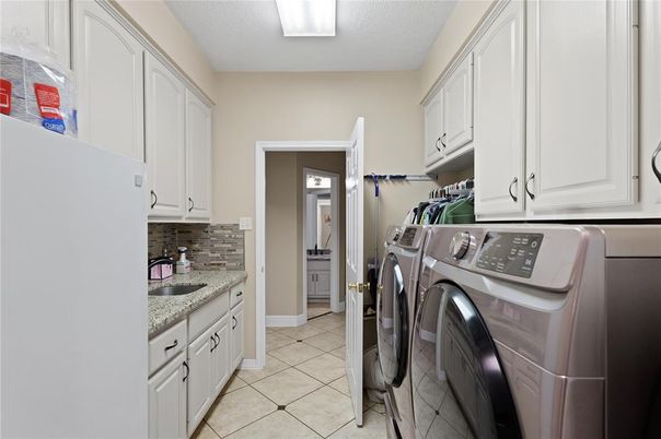 Interior, Washer