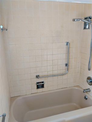 Bathroom, Dual Sink Vanities, Interior, Wood Texture Flooring