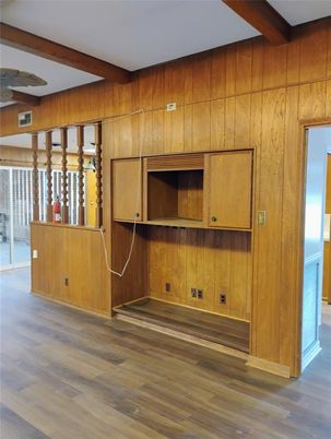 Empty room, Interior, Wood Texture Flooring, Wooden Walls