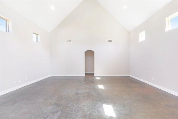 Empty room, Interior, Recessed Lighting